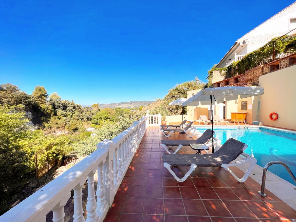 Villa Ignacia B&B - Naturaleza Entre Ronda Y Setenil Ариате Екстериор снимка