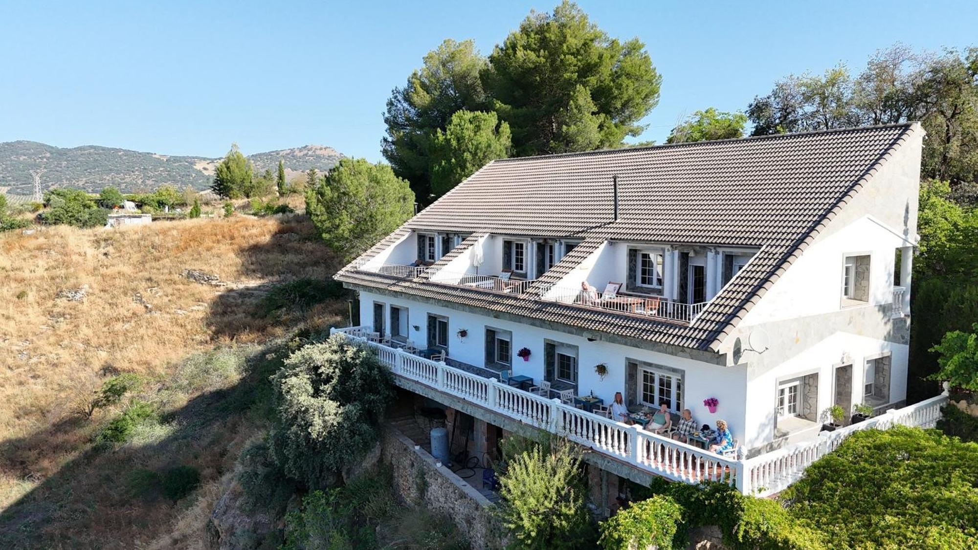 Villa Ignacia B&B - Naturaleza Entre Ronda Y Setenil Ариате Екстериор снимка