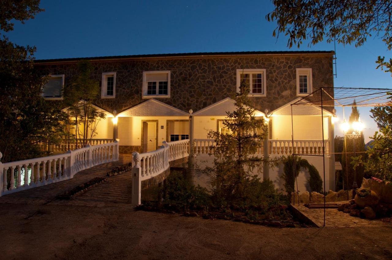 Villa Ignacia B&B - Naturaleza Entre Ronda Y Setenil Ариате Екстериор снимка